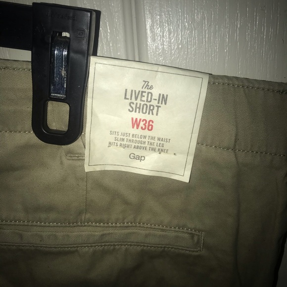 Gap - Picture 3 of 5